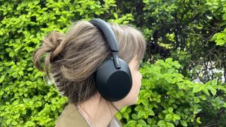 The noise-cancelling Sony WH-1000XM5 headphones