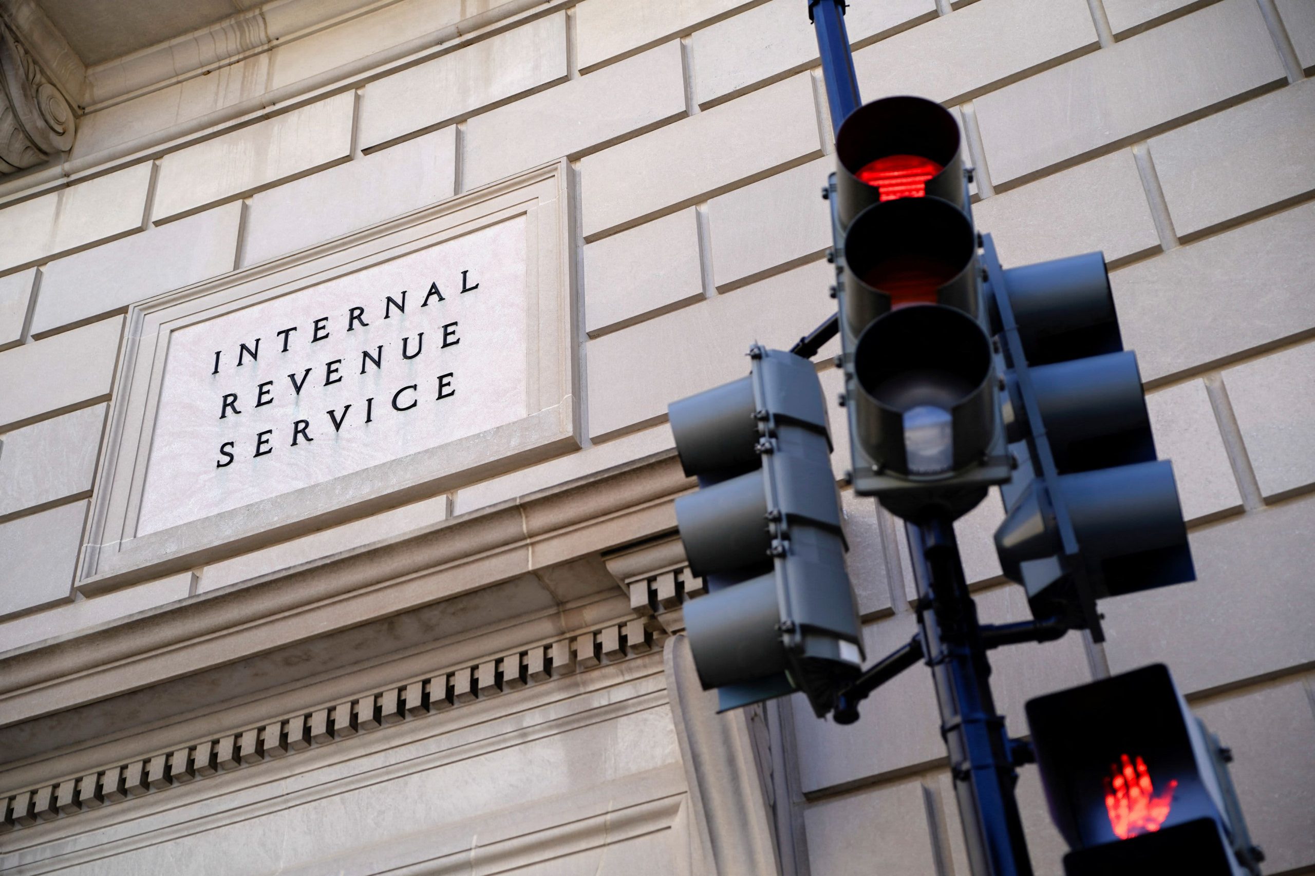 IRS crackdown on popular crypto ‘tax cheat’ begins with 2025 filing year